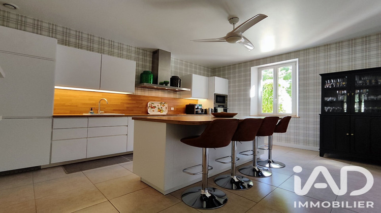 Ma-Cabane - Vente Maison Châlons-en-Champagne, 137 m²