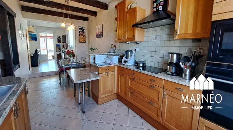 Ma-Cabane - Vente Maison Châlons-en-Champagne, 143 m²