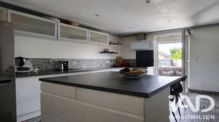 Ma-Cabane - Vente Maison Châlons-en-Champagne, 210 m²