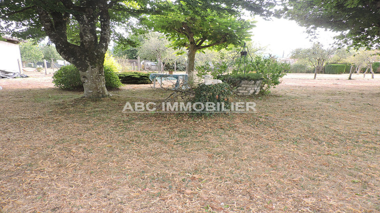 Ma-Cabane - Vente Maison CHALUS, 70 m²