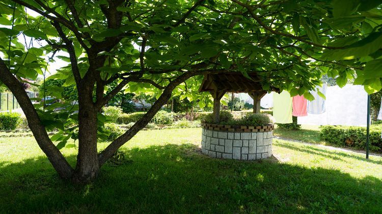 Ma-Cabane - Vente Maison CHAMAGNE, 100 m²