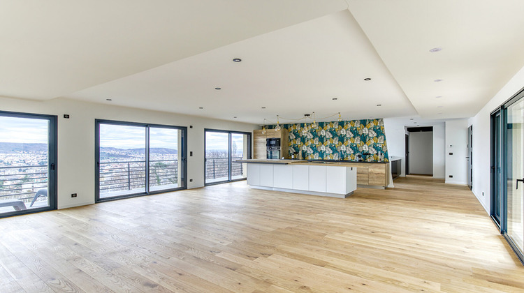 Ma-Cabane - Vente Maison CHAMALIERES, 198 m²