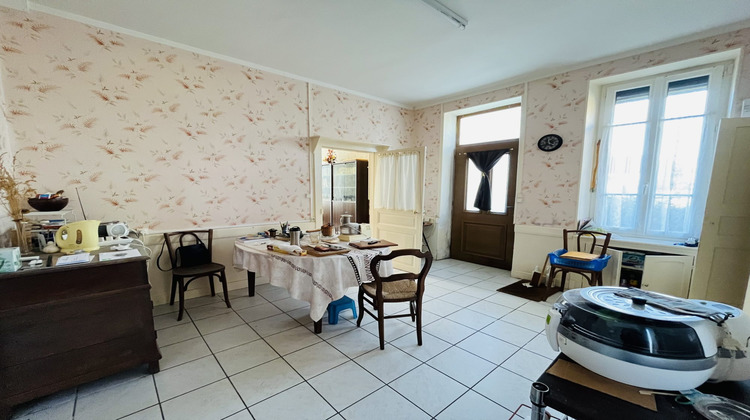 Ma-Cabane - Vente Maison Chambérat, 75 m²