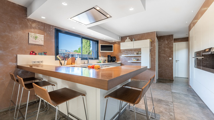 Ma-Cabane - Vente Maison CHAMBERY, 245 m²