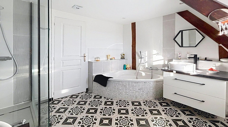 Ma-Cabane - Vente Maison Chamblac, 176 m²