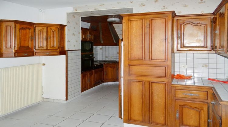 Ma-Cabane - Vente Maison CHAMBLET, 124 m²