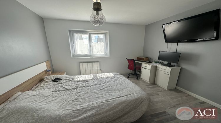 Ma-Cabane - Vente Maison CHAMBLY, 137 m²