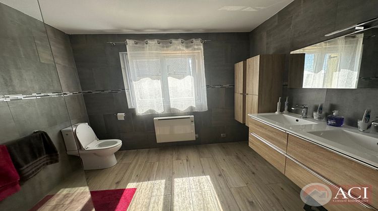 Ma-Cabane - Vente Maison CHAMBLY, 137 m²