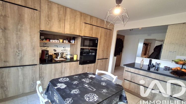 Ma-Cabane - Vente Maison Chambon-la-Forêt, 84 m²