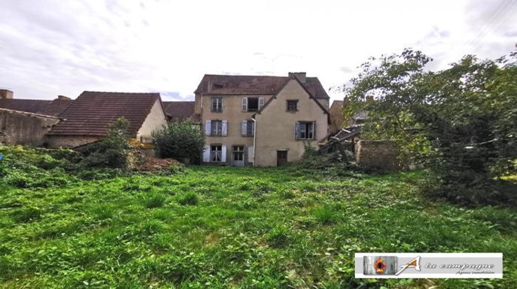 Ma-Cabane - Vente Maison Chambon-sur-Voueize, 250 m²