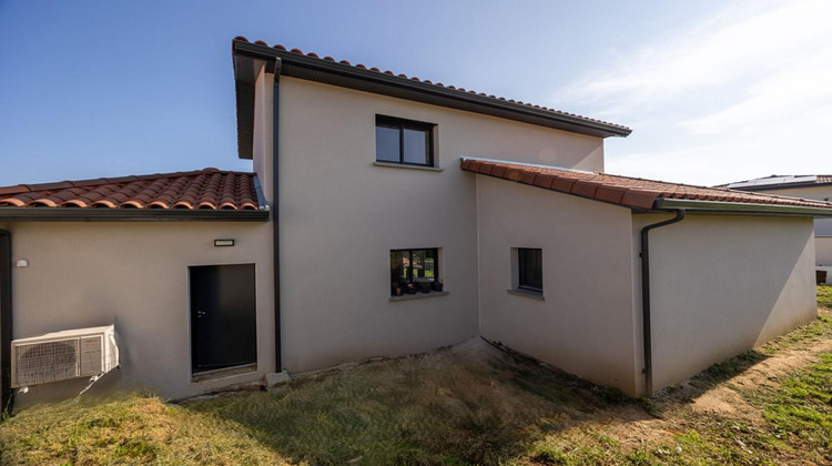 Ma-Cabane - Vente Maison CHAMBOST LONGESSAIGNE, 121 m²