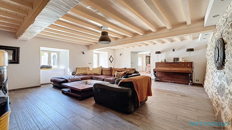 Ma-Cabane - Vente Maison Chambost-Longessaigne, 380 m²