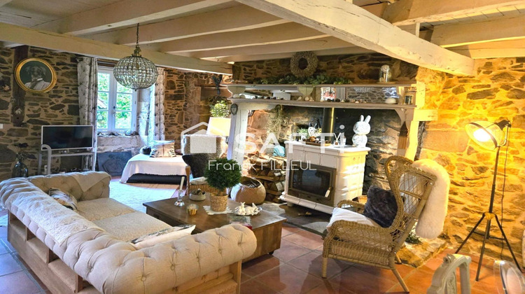 Ma-Cabane - Vente Maison Chamboulive, 282 m²