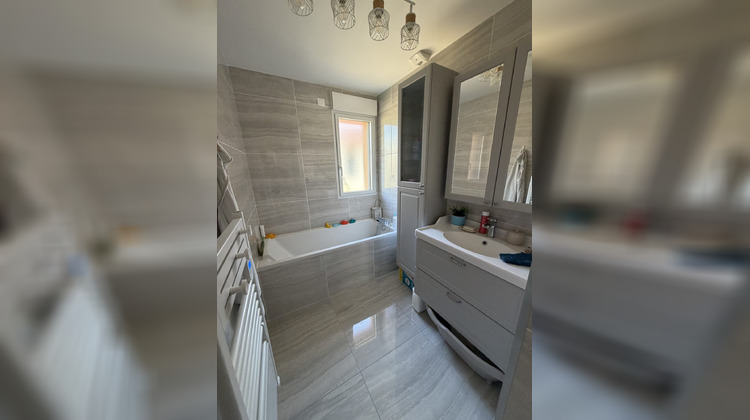 Ma-Cabane - Vente Maison Chambrecy, 104 m²