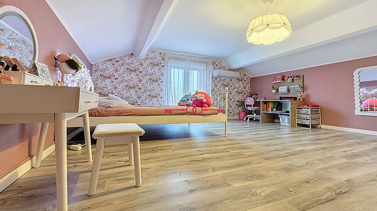 Ma-Cabane - Vente Maison CHAMERY, 190 m²