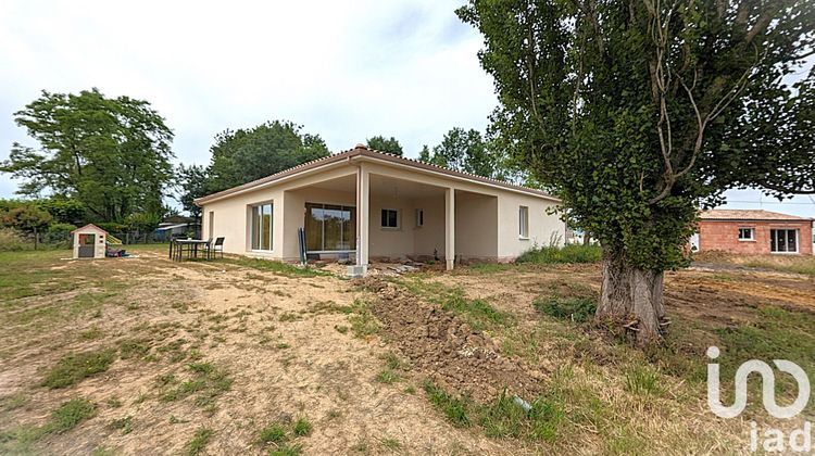 Ma-Cabane - Vente Maison Chamouillac, 120 m²