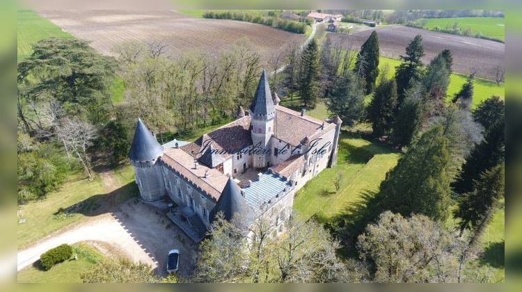 Ma-Cabane - Vente Maison Champagnac-de-Belair, 792 m²