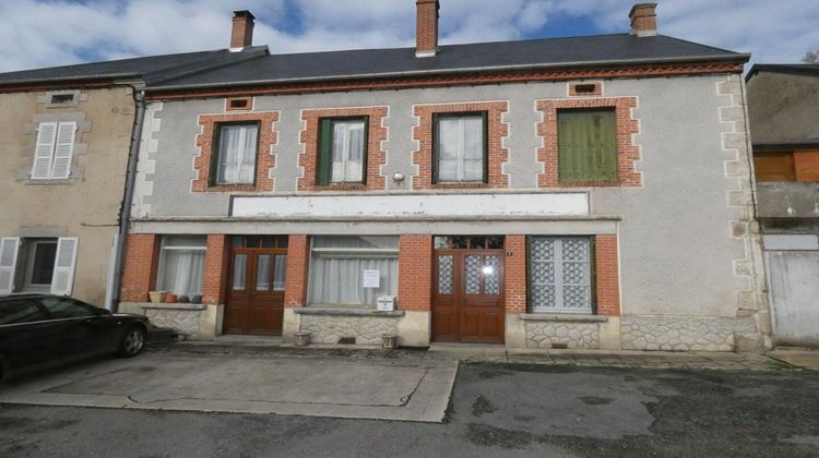 Ma-Cabane - Vente Maison CHAMPAGNAT, 194 m²