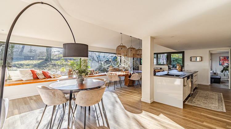 Ma-Cabane - Vente Maison Champagne-au-Mont-d'Or, 221 m²