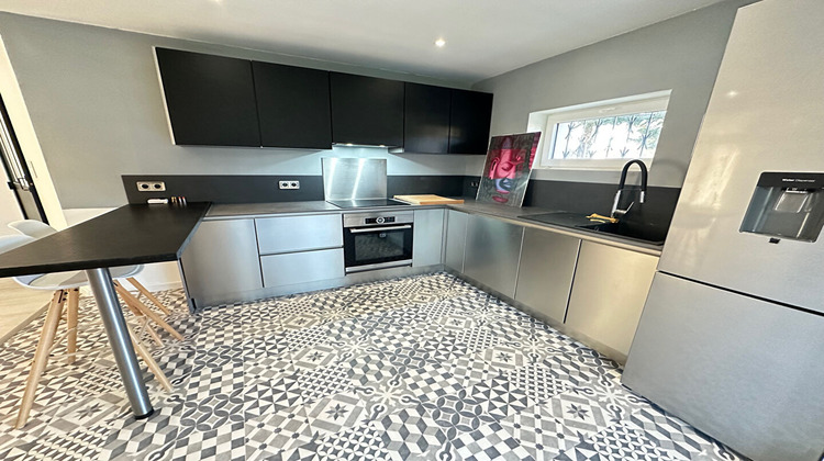 Ma-Cabane - Vente Maison CHAMPAGNE-AU-MONT-D'OR, 160 m²