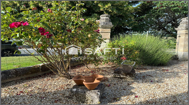 Ma-Cabane - Vente Maison Champagne-Et-Fontaine, 75 m²