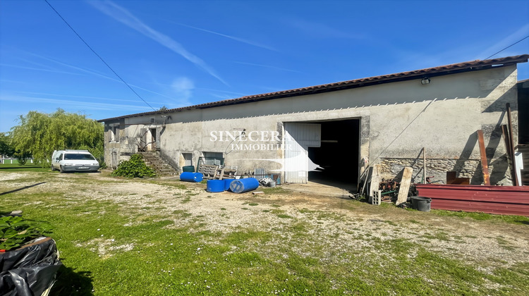 Ma-Cabane - Vente Maison Champagne-et-Fontaine, 292 m²