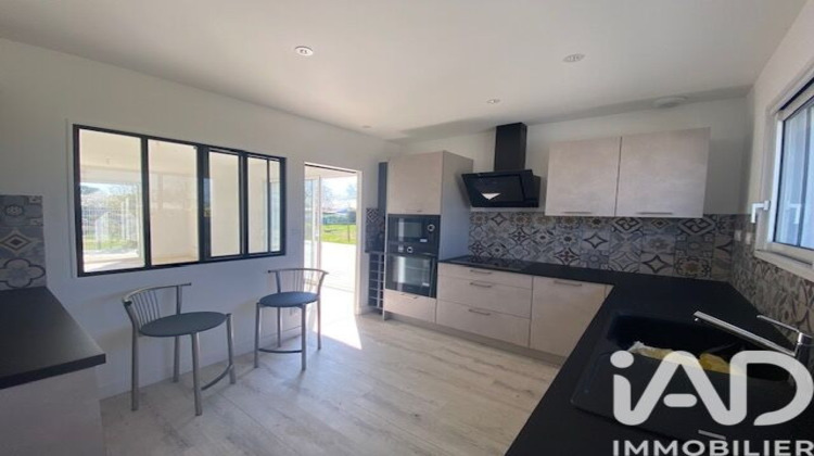 Ma-Cabane - Vente Maison Champagné-les-Marais, 105 m²