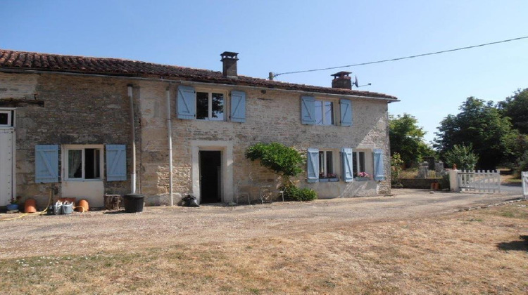 Ma-Cabane - Vente Maison CHAMPAGNE MOUTON, 127 m²