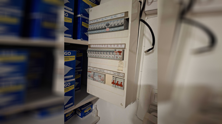 Ma-Cabane - Vente Maison Champagne-Mouton, 270 m²