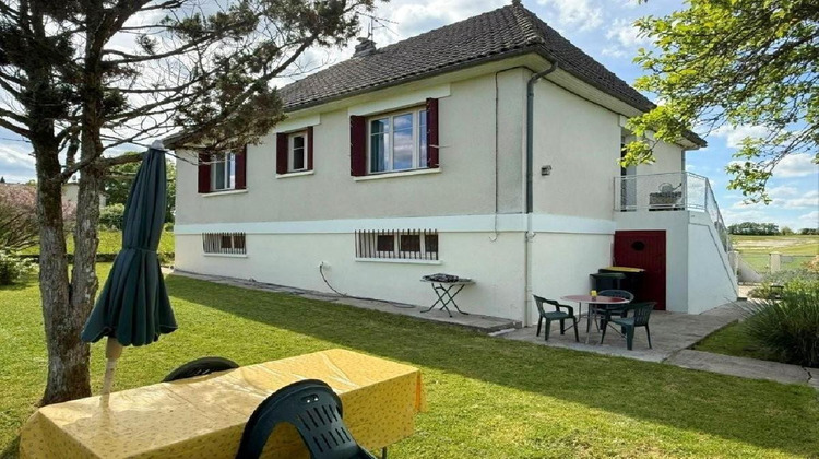 Ma-Cabane - Vente Maison CHAMPAGNE MOUTON, 77 m²