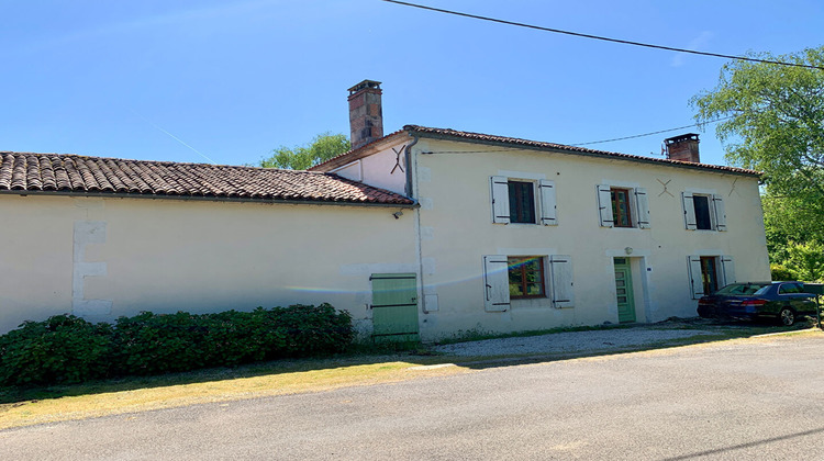 Ma-Cabane - Vente Maison CHAMPAGNE-MOUTON, 161 m²