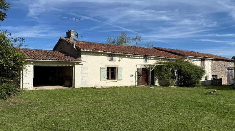 Ma-Cabane - Vente Maison CHAMPAGNE MOUTON, 108 m²