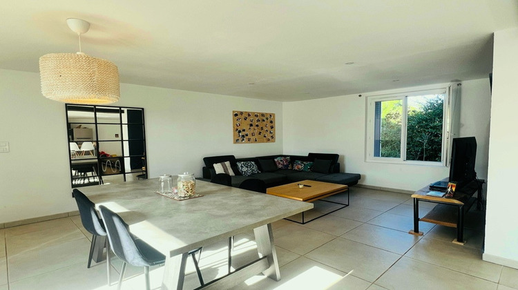 Ma-Cabane - Vente Maison CHAMPAGNE SAINT HILAIRE, 135 m²