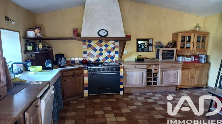 Ma-Cabane - Vente Maison Champagné St Hilaire, 190 m²