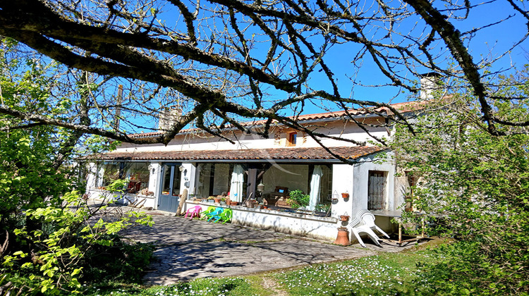 Ma-Cabane - Vente Maison CHAMPAGNOLLES, 140 m²