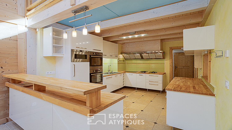 Ma-Cabane - Vente Maison CHAMPANGES, 344 m²