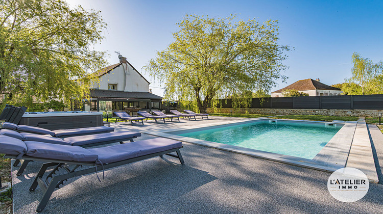 Ma-Cabane - Vente Maison CHAMPAUBERT, 320 m²