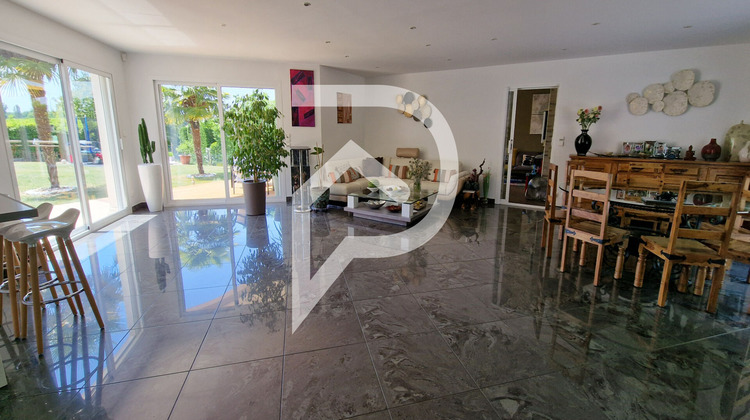 Ma-Cabane - Vente Maison CHAMPCEVINEL, 286 m²