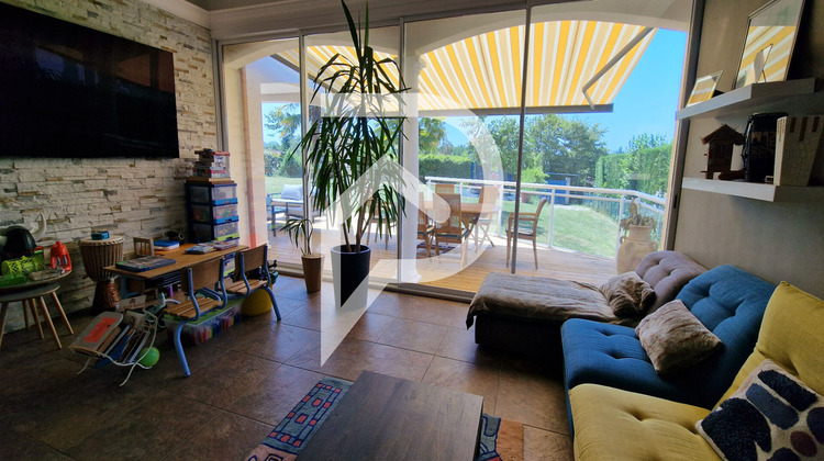 Ma-Cabane - Vente Maison CHAMPCEVINEL, 286 m²