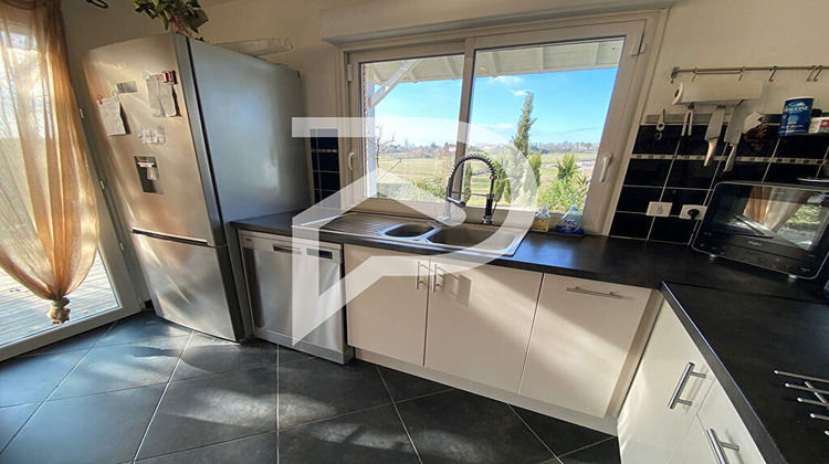 Ma-Cabane - Vente Maison CHAMPCEVINEL, 150 m²