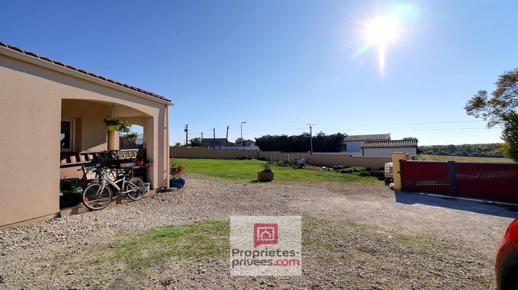 Ma-Cabane - Vente Maison CHAMPDOLENT, 157 m²