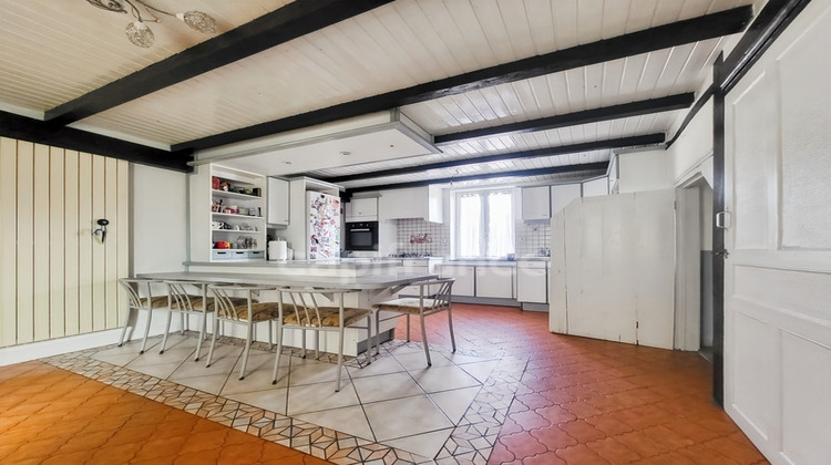 Ma-Cabane - Vente Maison CHAMPDOTRE, 255 m²