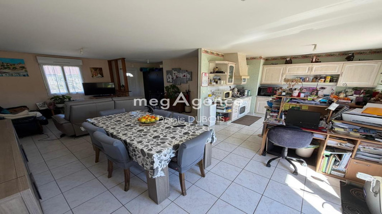 Ma-Cabane - Vente Maison CHAMPFLEUR, 79 m²