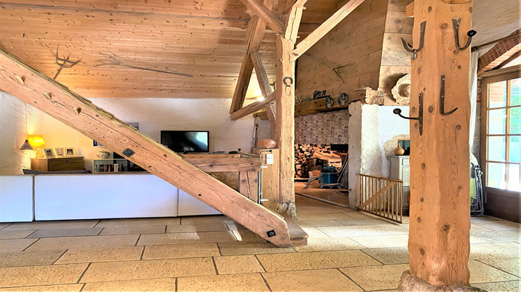 Ma-Cabane - Vente Maison CHAMPFROMIER, 206 m²