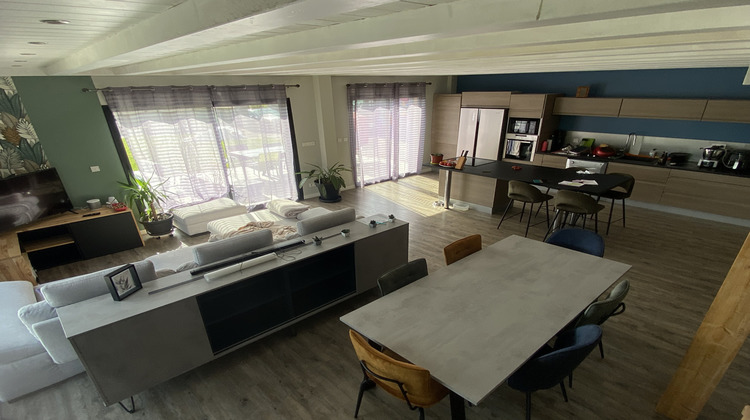 Ma-Cabane - Vente Maison Champfromier, 169 m²