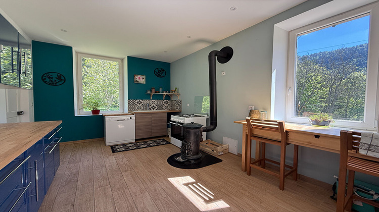 Ma-Cabane - Vente Maison CHAMPFROMIER, 177 m²