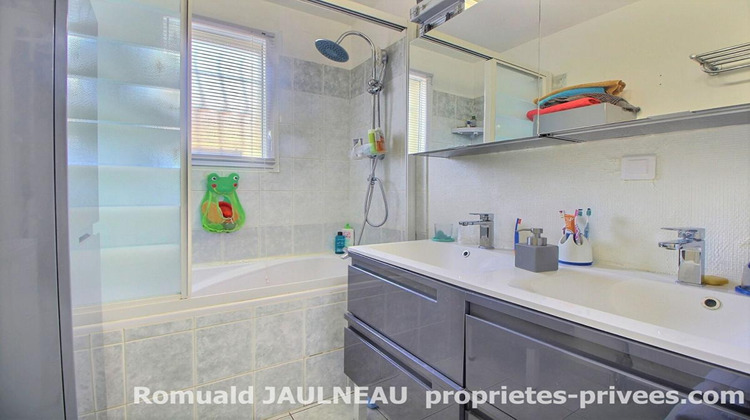 Ma-Cabane - Vente Maison CHAMPHOL, 170 m²