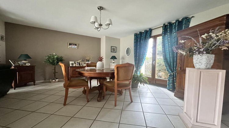 Ma-Cabane - Vente Maison CHAMPHOL, 137 m²