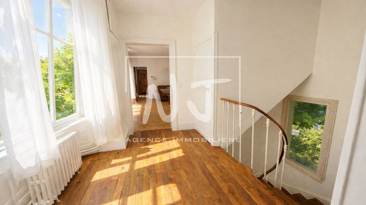 Ma-Cabane - Vente Maison CHAMPIGNE, 259 m²