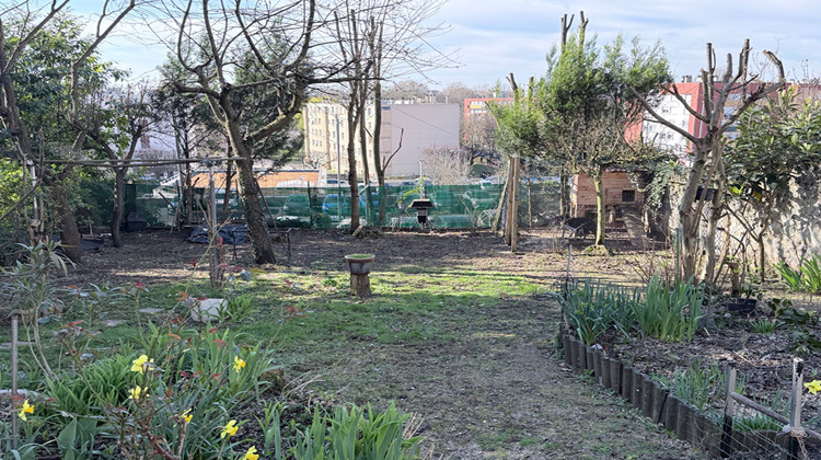 Ma-Cabane - Vente Maison CHAMPIGNY-SUR-MARNE, 99 m²